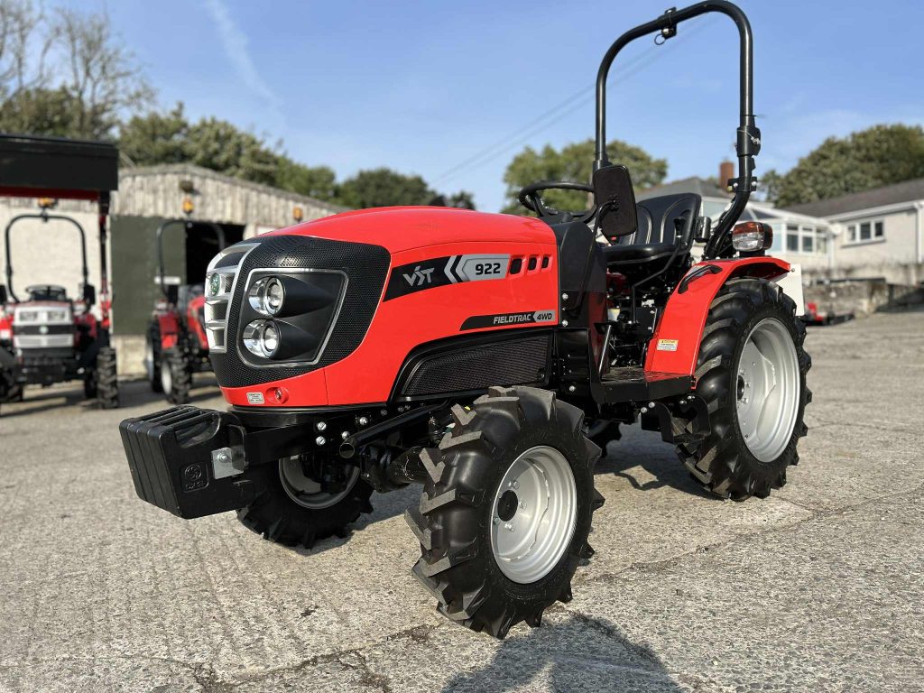 New VST Fieldtrac 922
