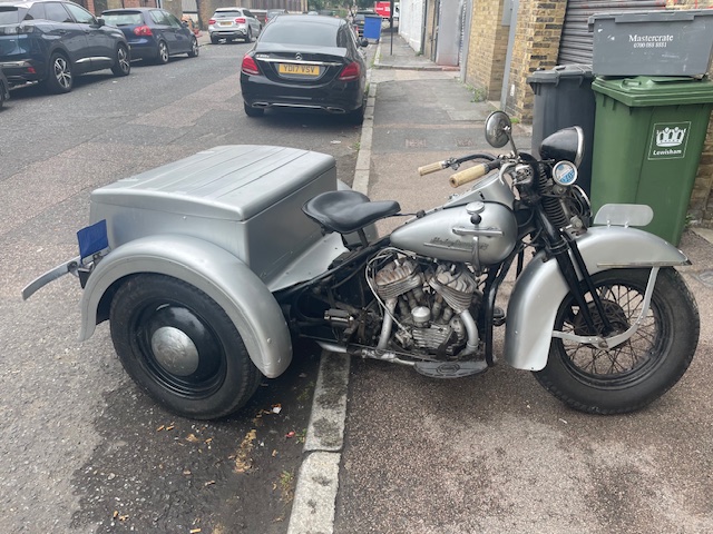 1951 Servi- Car