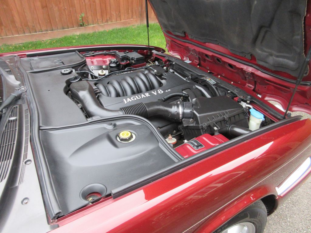 1998 Jaguar XJ8 (X308)