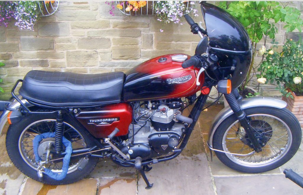 Triumph TR65 Thunderbird