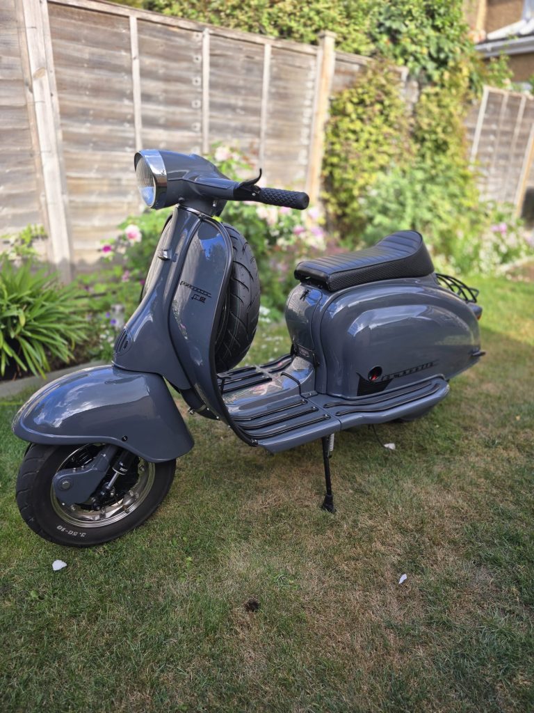 Lambretta LI150