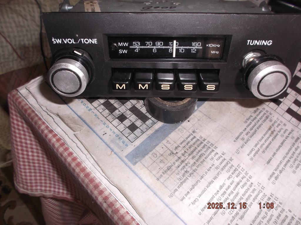 Rare little Datsun (not Nissan) car radio