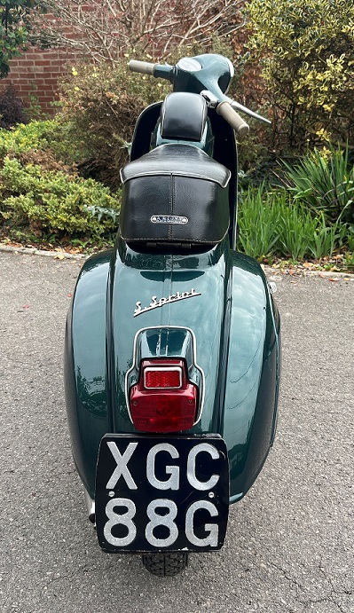 Genuine 1968 Vespa SS90 (supersprint)