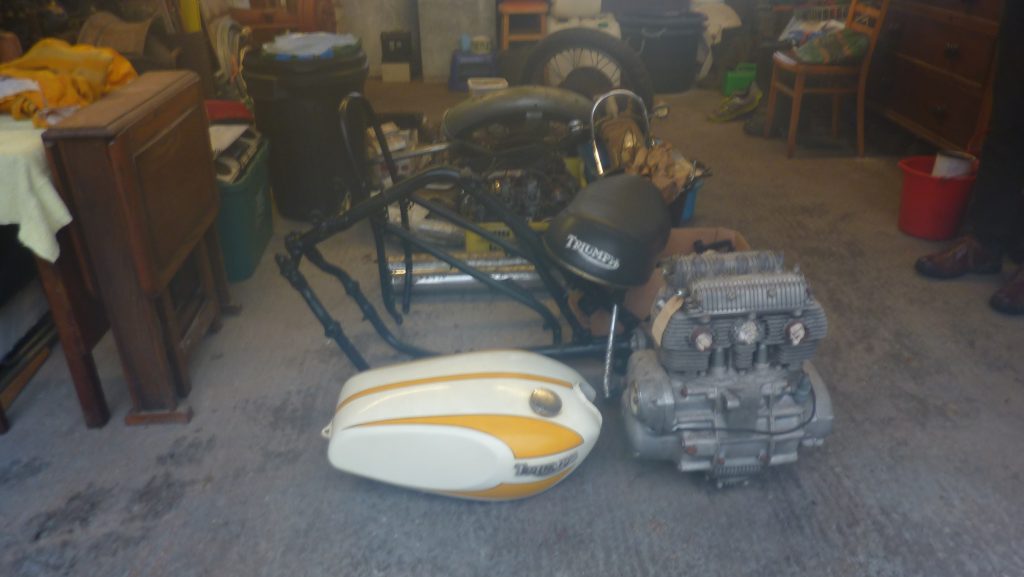 Triumph Trident T160