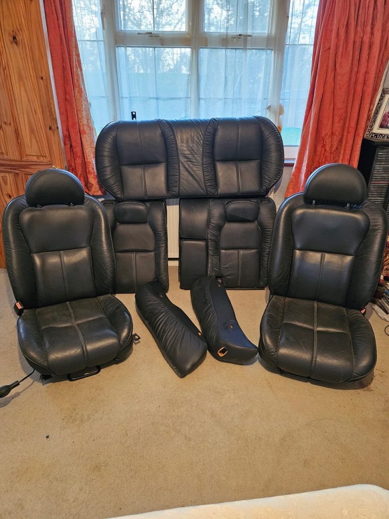 Ford Granada Scorpio navy blue leather seat set