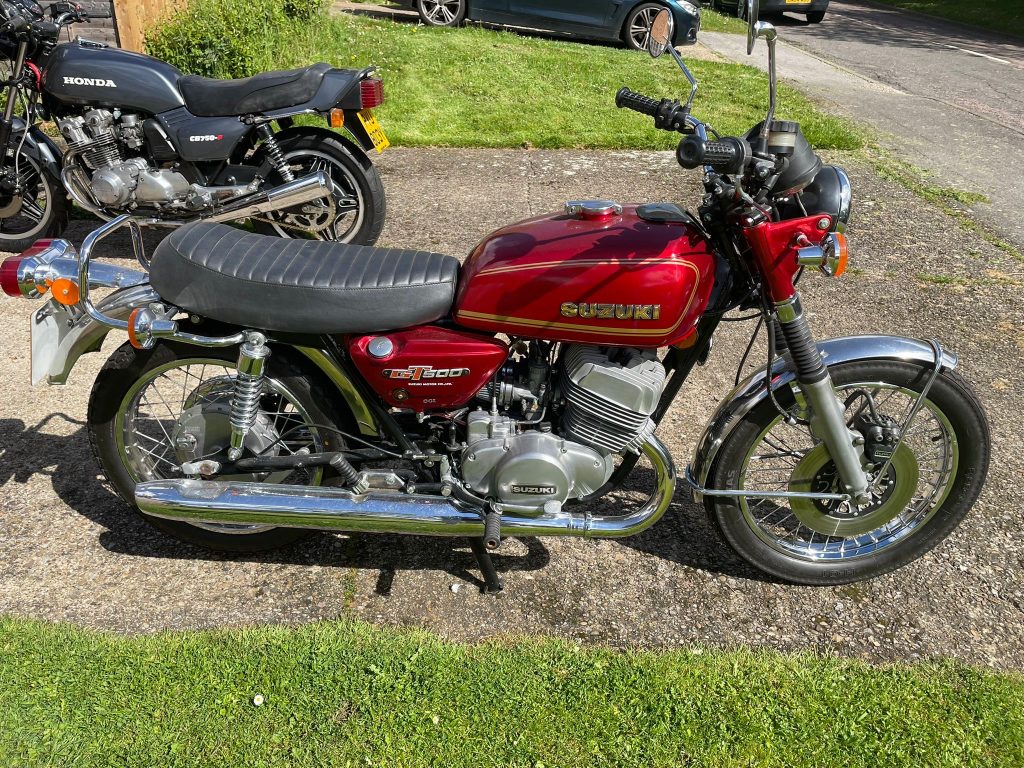 Suzuki GT500