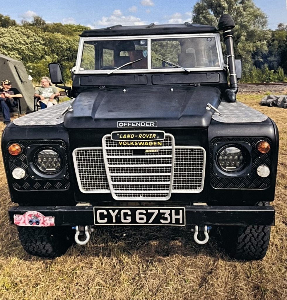 Land Rover 88" 2A