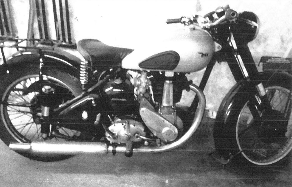 BSA B33