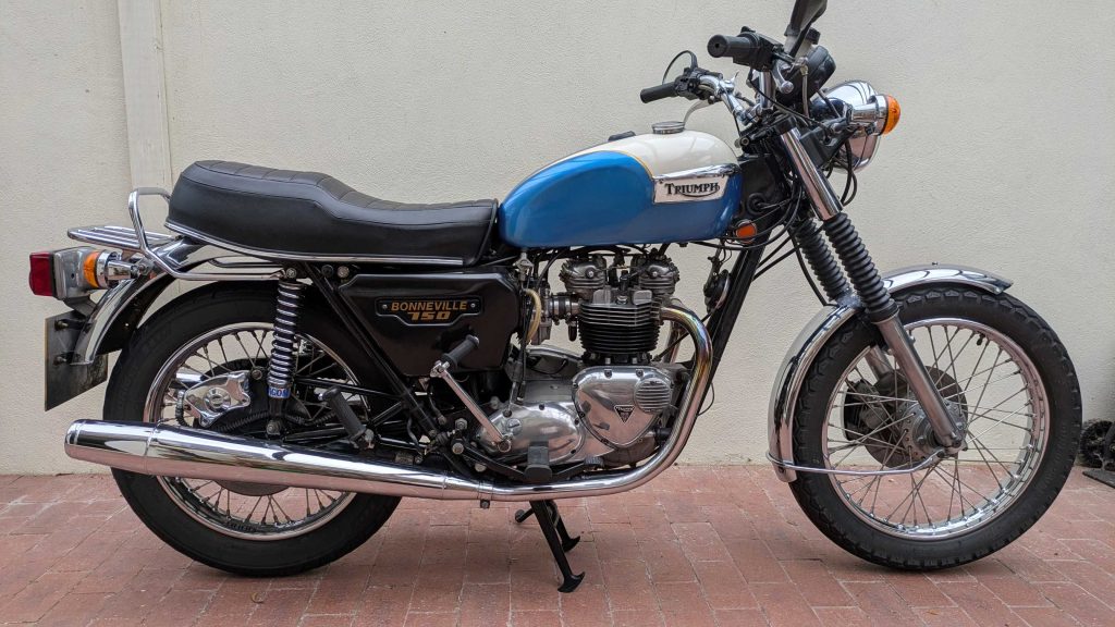 Triumph T140ES Bonneville