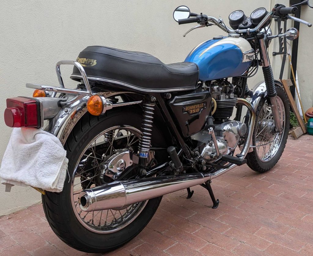 Triumph T140ES Bonneville