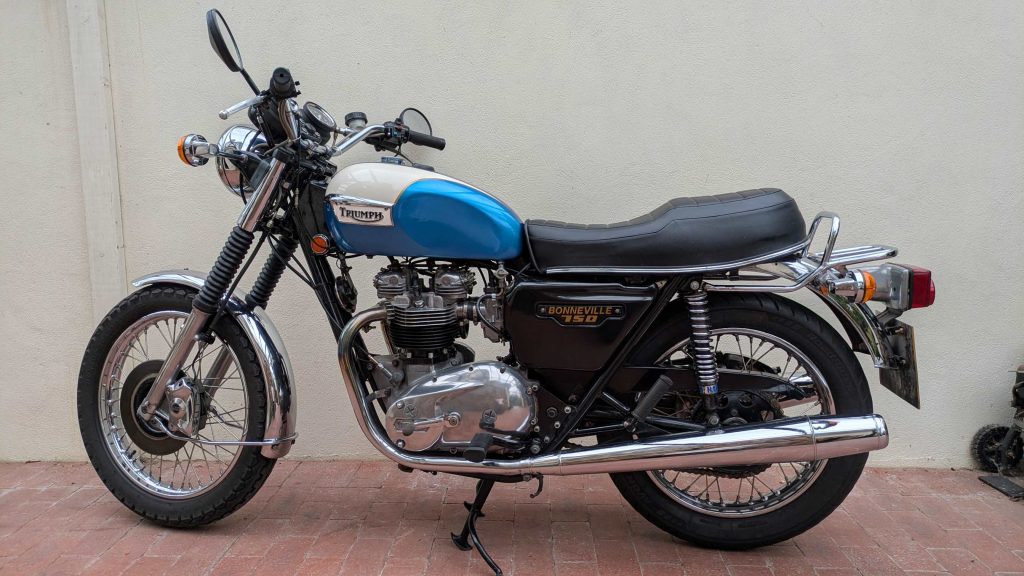 Triumph T140ES Bonneville