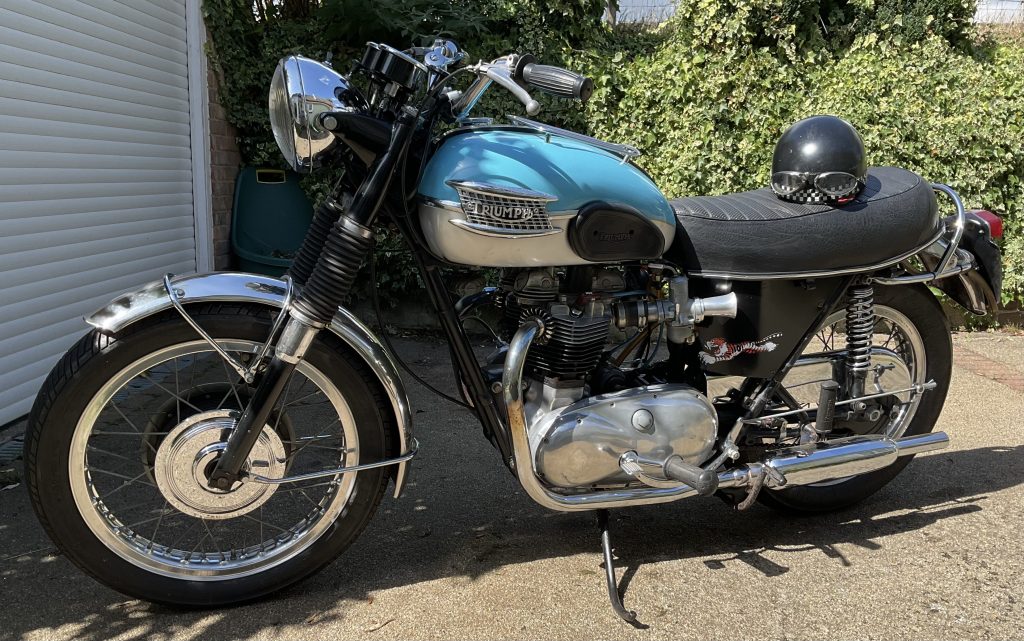 Triumph pre-unit 750cc