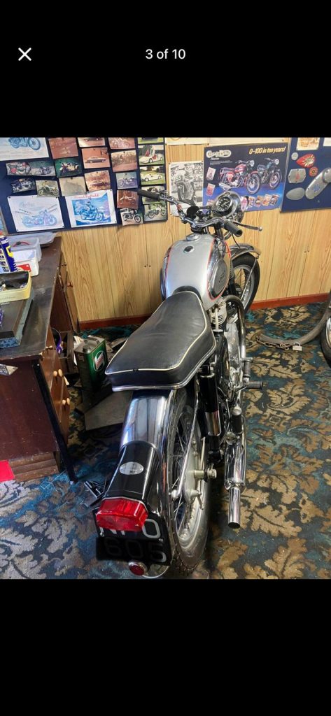 BSA A10 Super Rocket 650cc