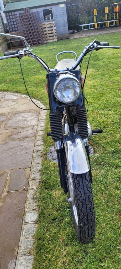 BSA SS90 350cc - U.S. Sports Model