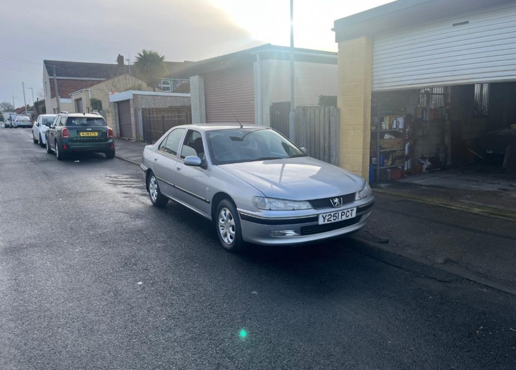 Peugeot 406