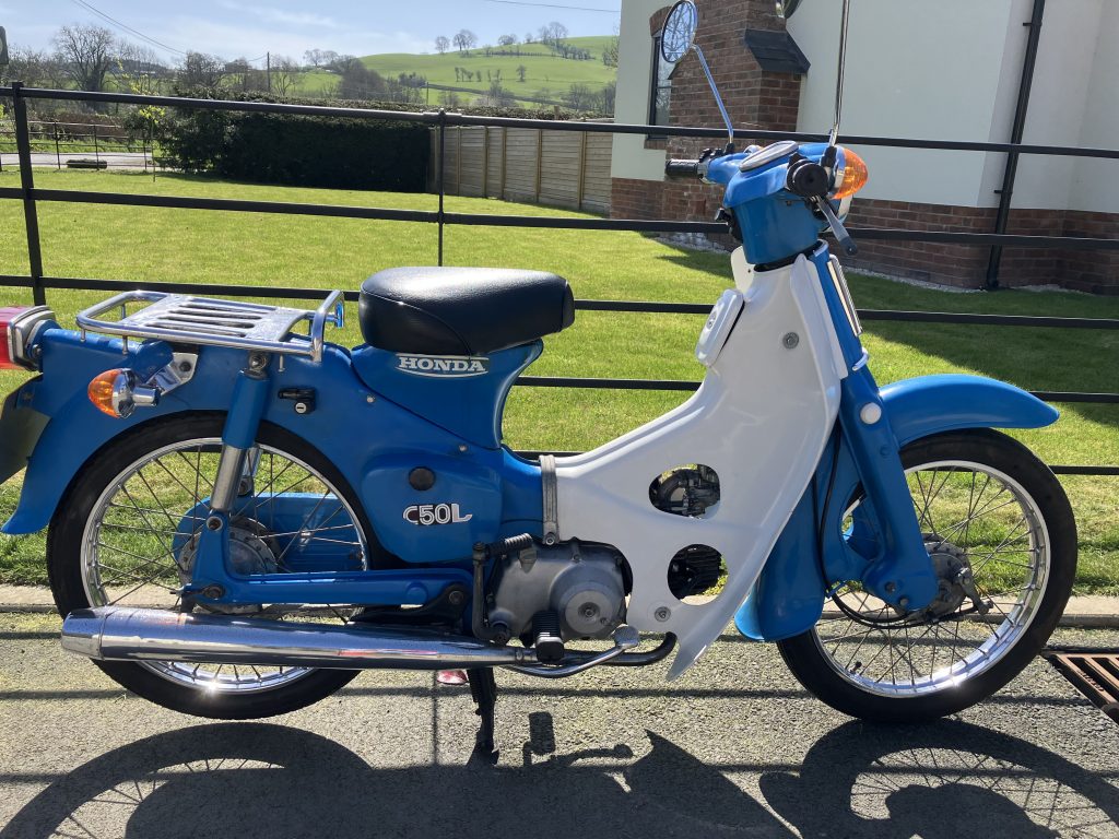 Honda C50