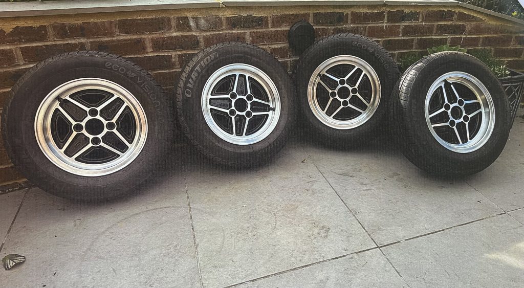 Genuine Ford RS Alloy Wheels