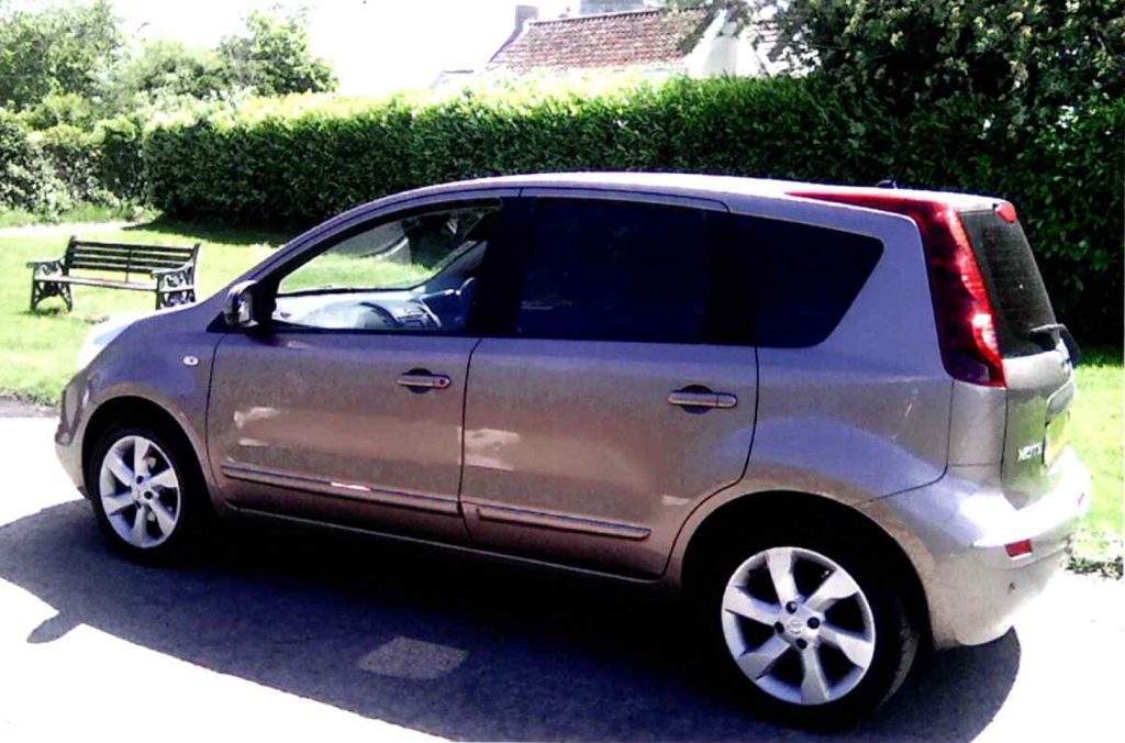 Nissan Auto