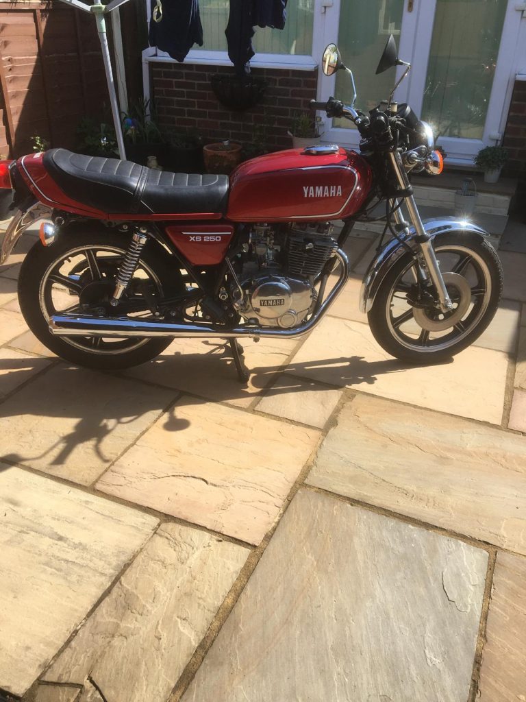 Yamaha XS250