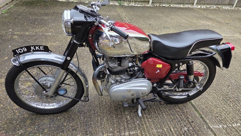 Royal Enfield Constellation 700cc (1960)