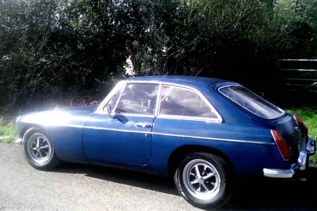 MGB GT