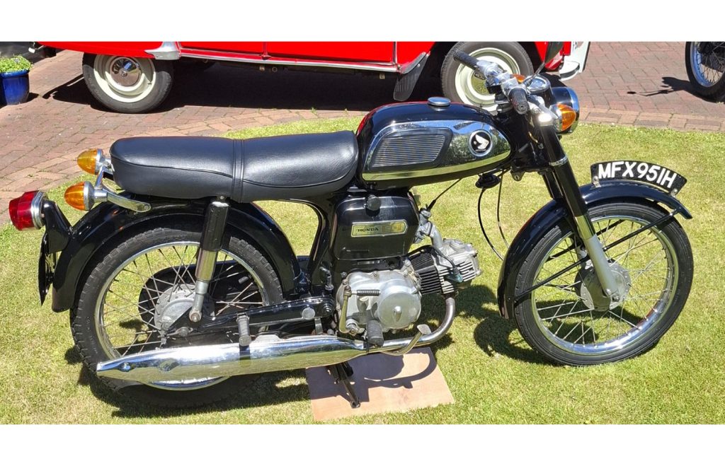 Honda CD90Z