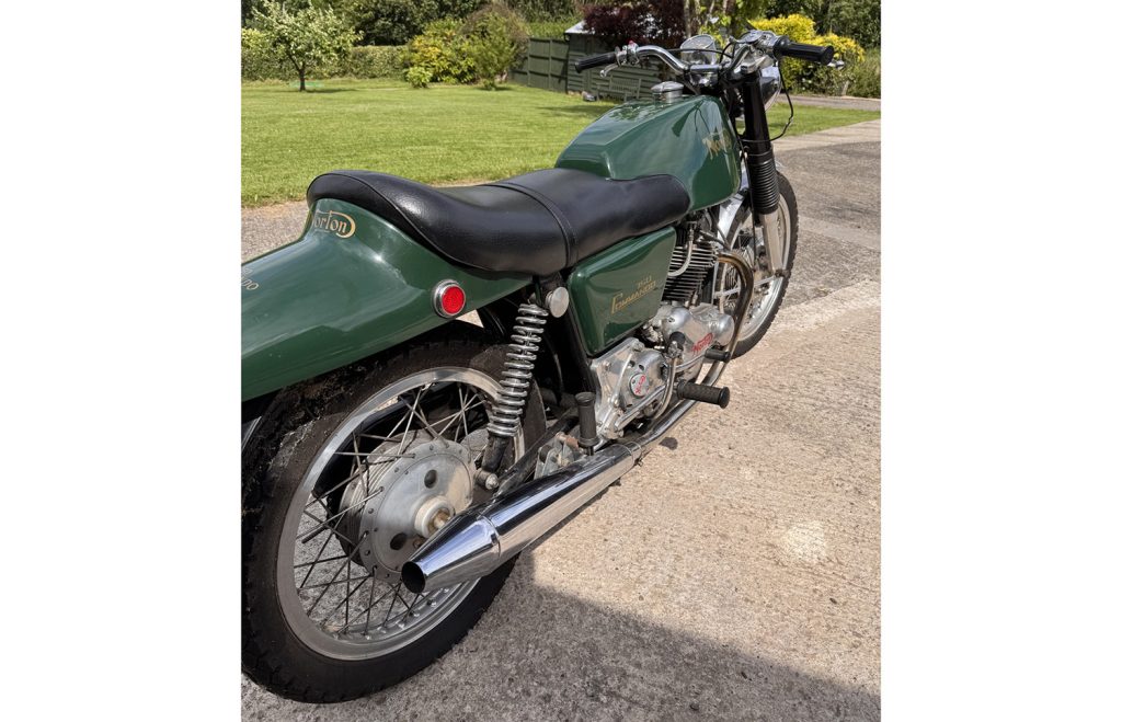 Norton Commando