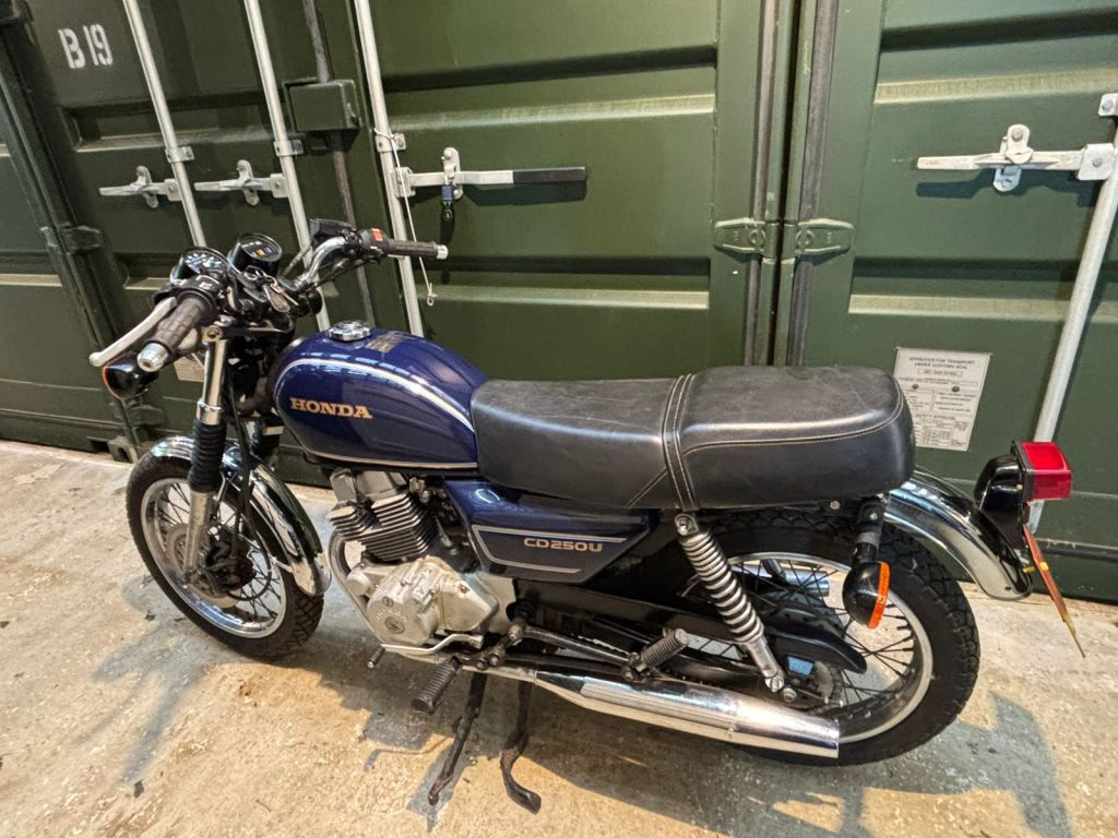 Honda CD250U