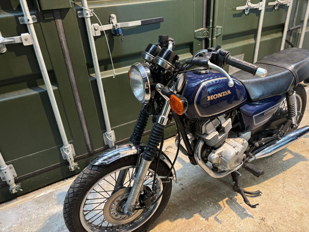 Honda CD250U