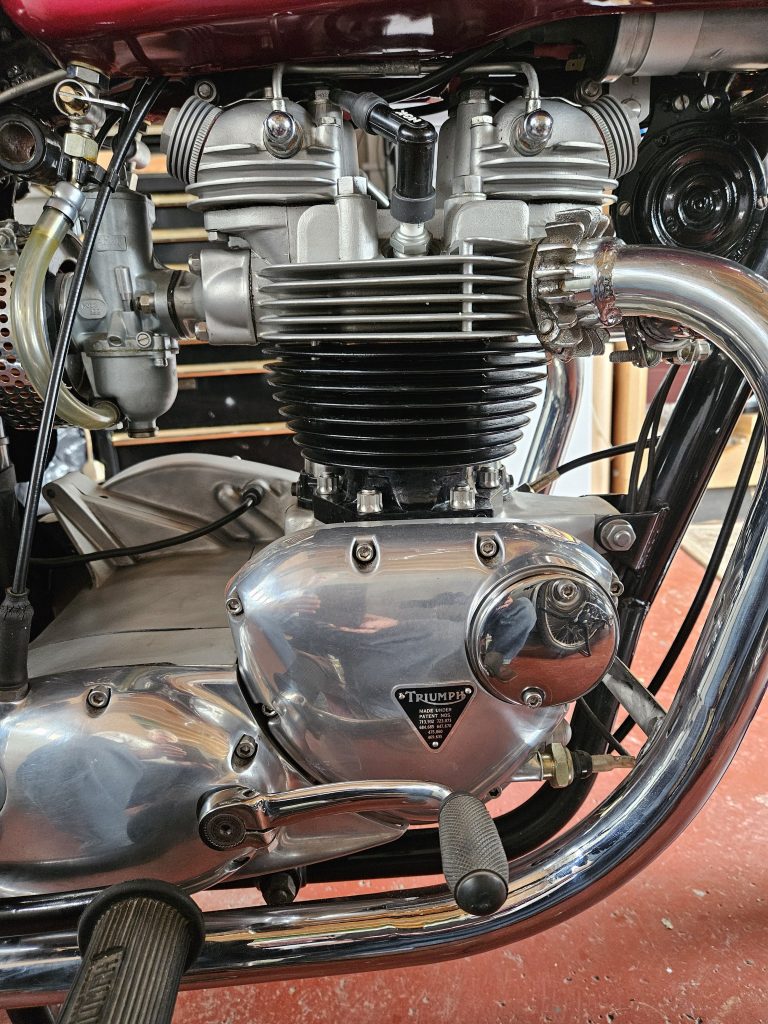 Triumph Tiger TR6R
