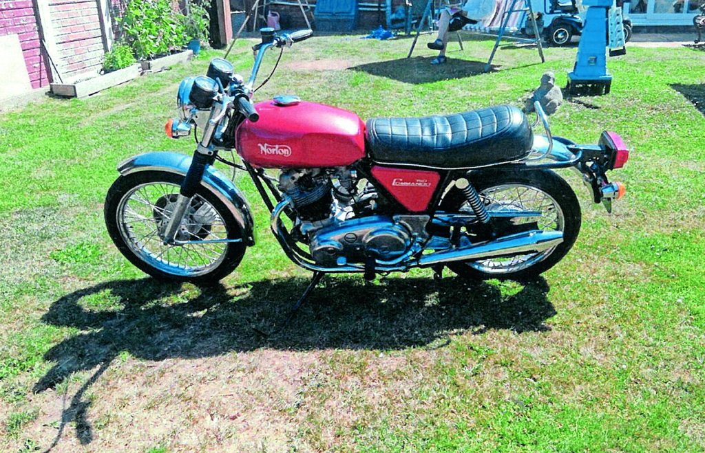 Norton Commando