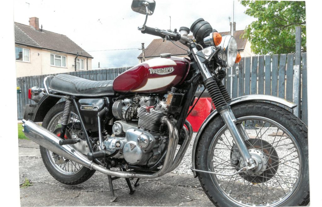 Triumph T160 Trident