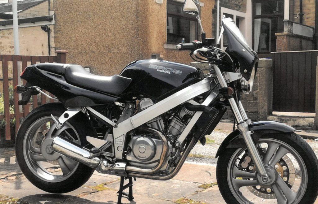 Honda NTV650 Bros