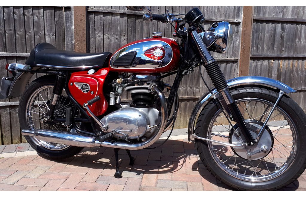 BSA Lightning 650