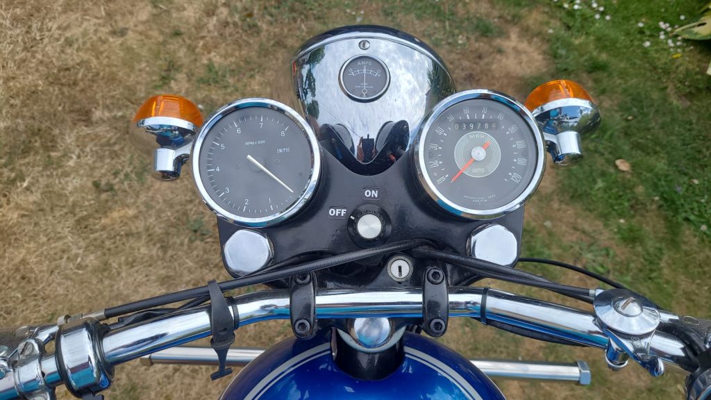 AJS 18 Statesman