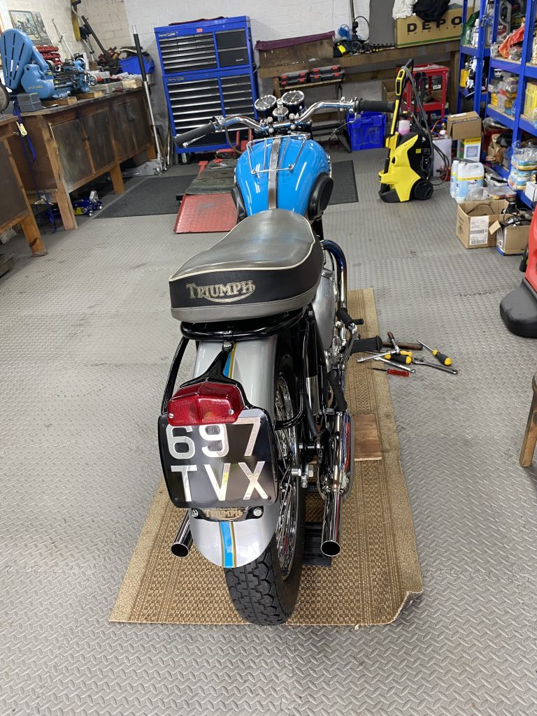 Triumph T120R Bonneville pre-unit