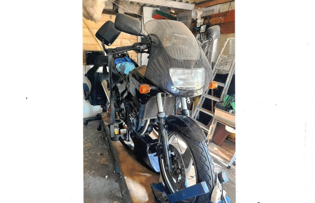 Kawasaki GPZ500