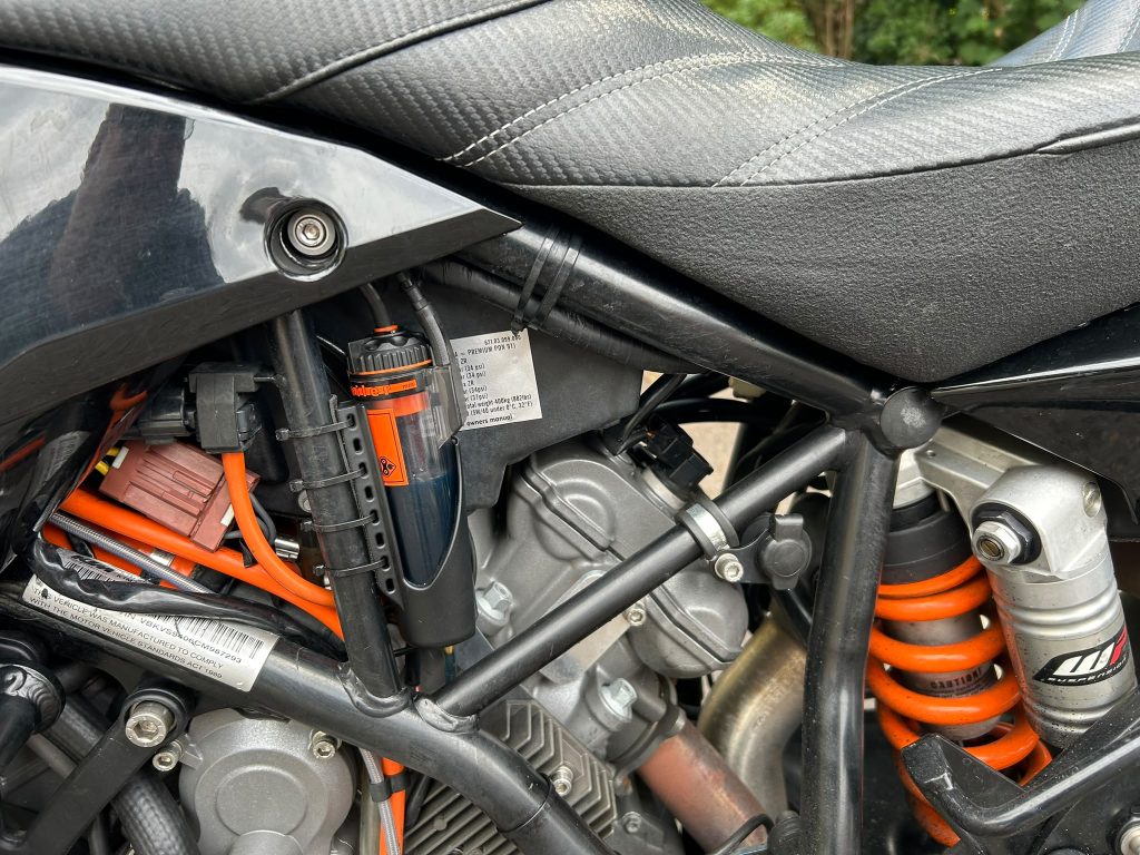 KTM 990 SMT