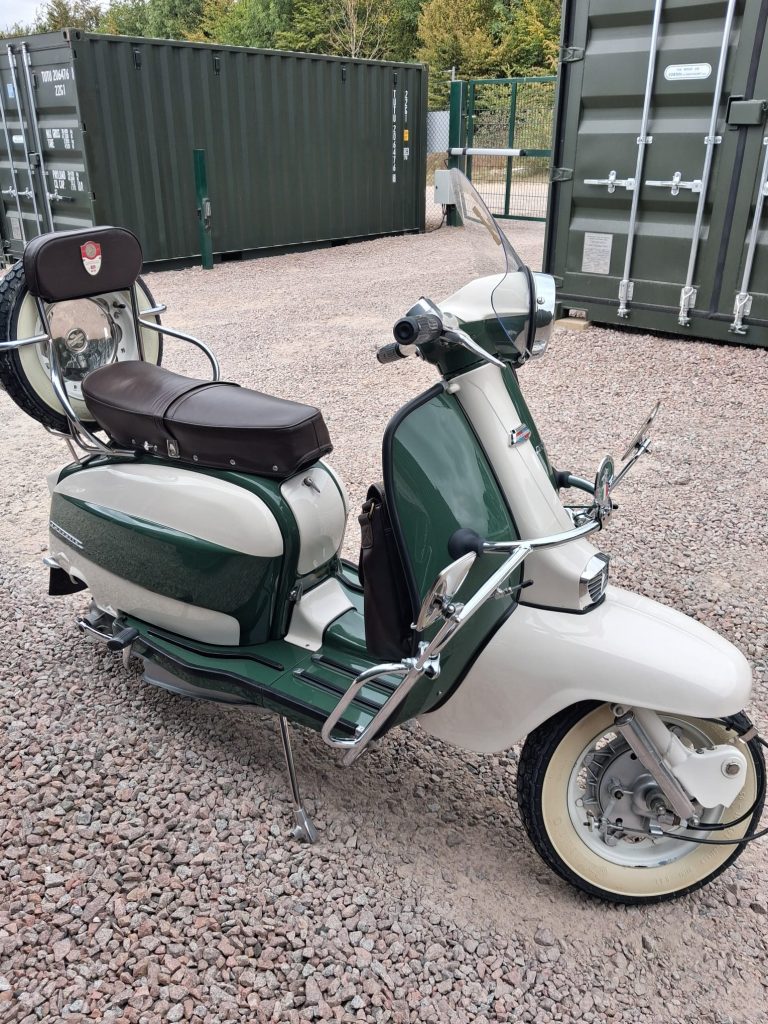 Lambretta LI 125 (175) full restoration condition