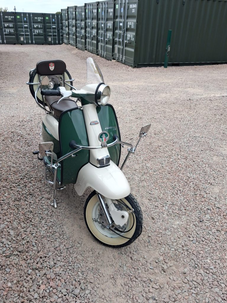 Lambretta LI 125 (175) full restoration condition