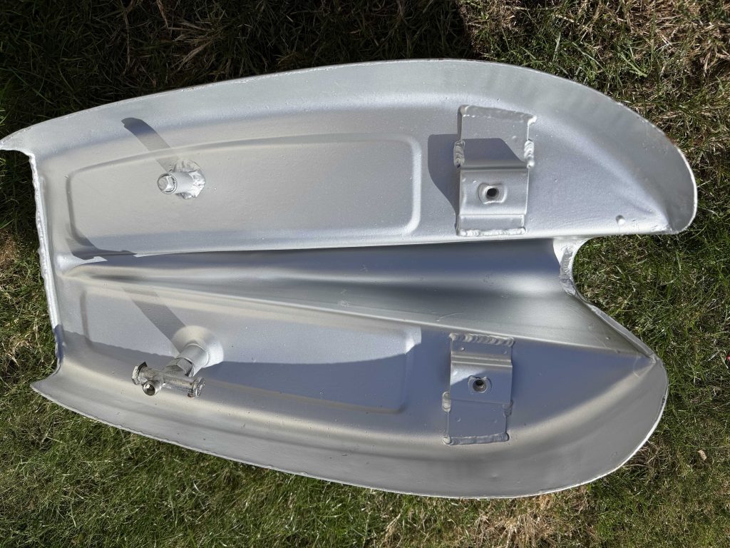 Norton Dominator Slimline Petrol Tank + Stainless Mudguards