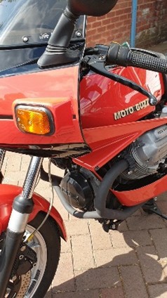 Moto Guzzi 850 Le Mans Mk II