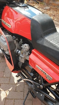 Moto Guzzi 850 Le Mans Mk II