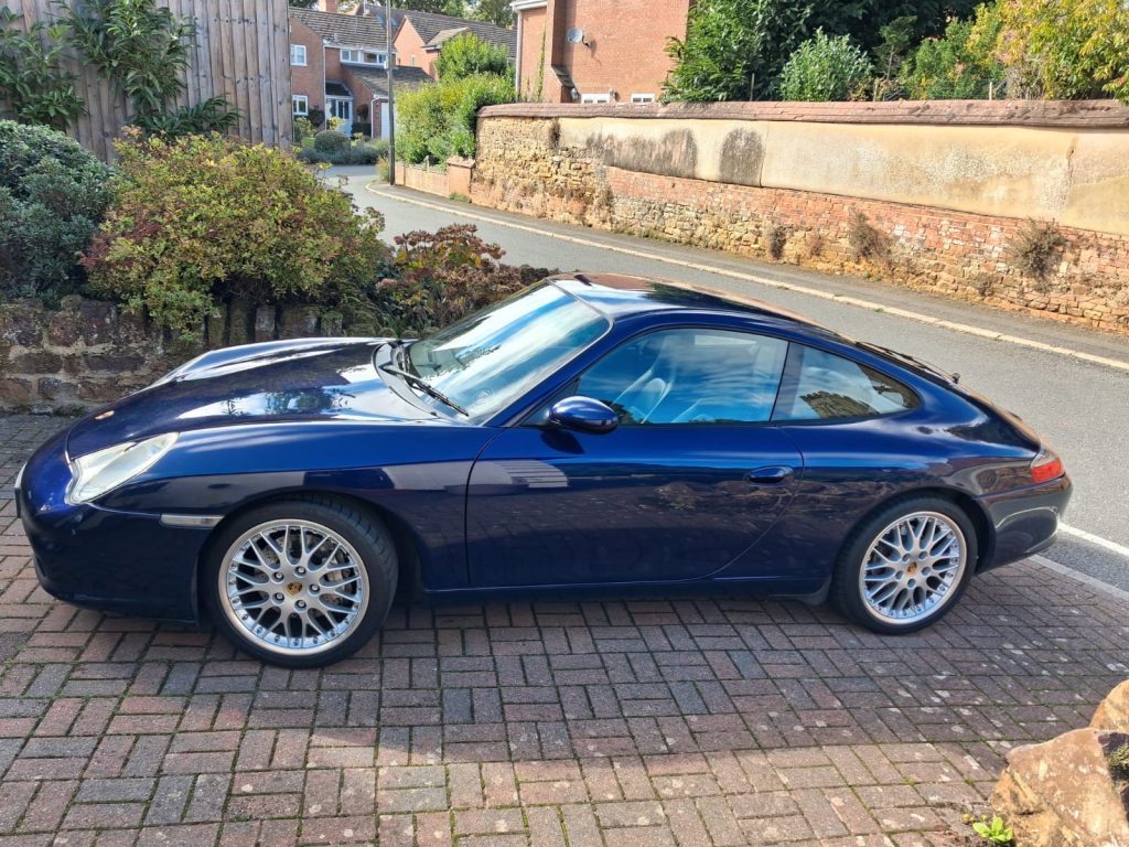 2002 911 Porsche Carrera 4 996