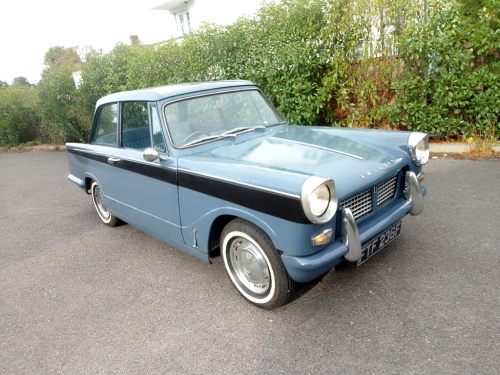 Triumph Herald 1200 Saloon