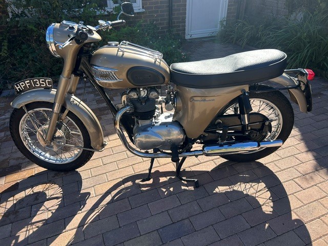Triumph 3TA