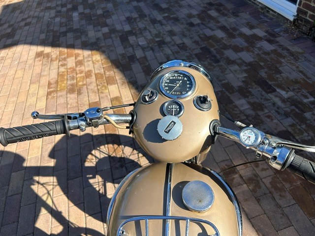 Triumph 3TA